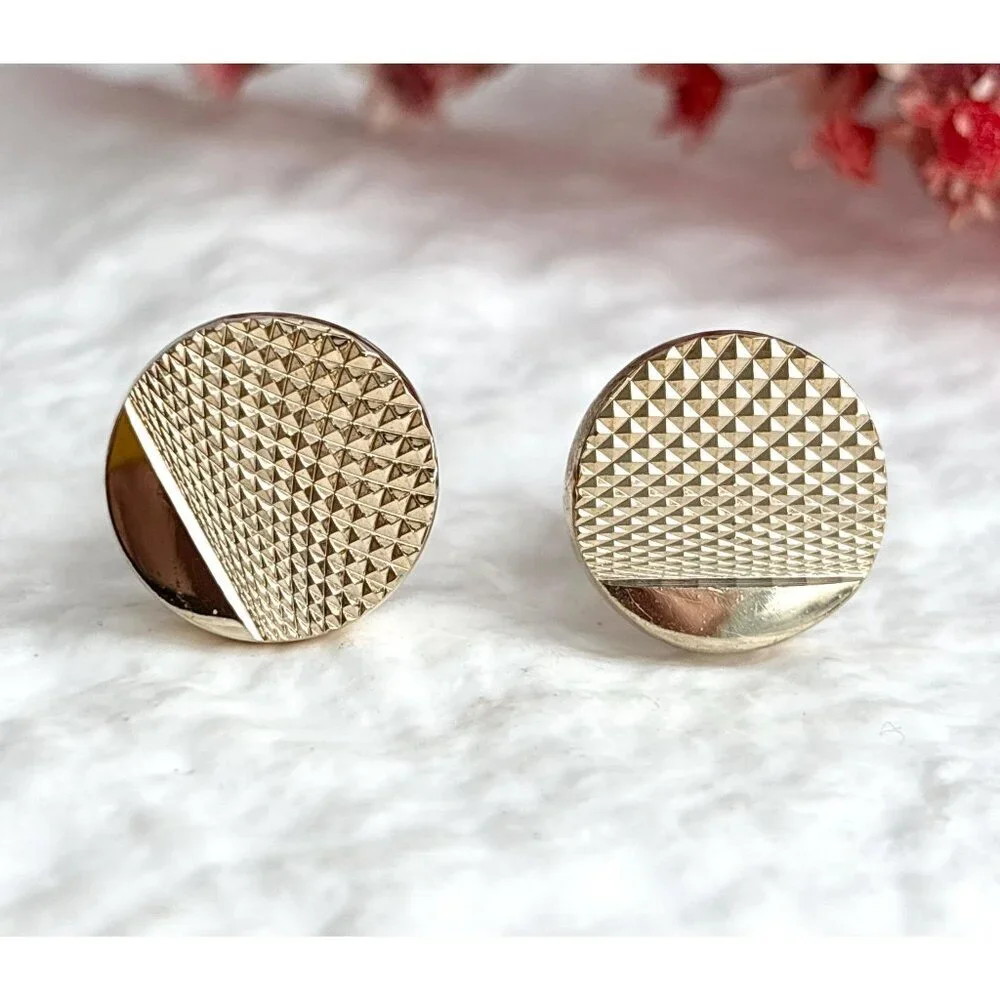 Knurled Textured 80's Style Retro Gold Toned Round Vintage Cuff Links
